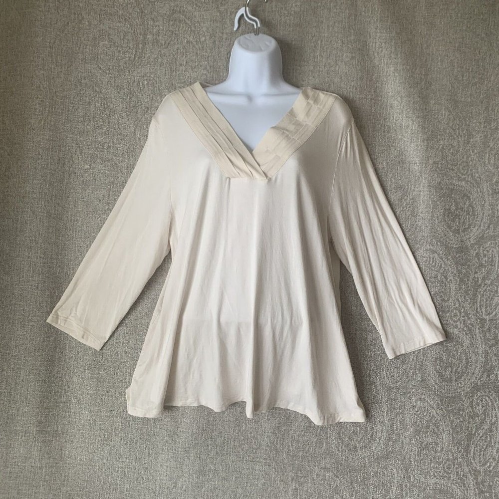 Liz Claiborne Cream Blouse Shirt Women's Size Large Soft Dressy Tunic Career